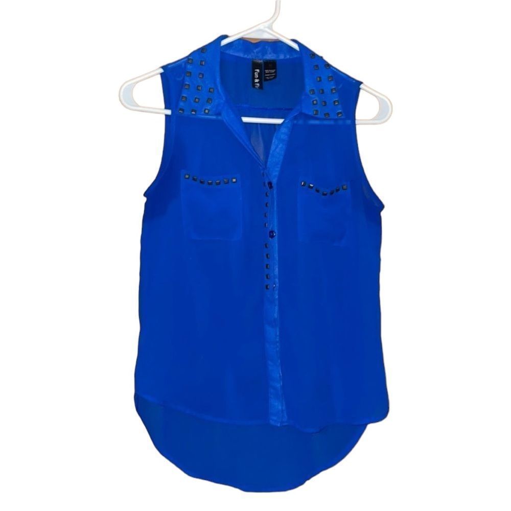 •FUN & FLIRT•BLUE BUTTON UP SHEER STUDDED COLLAR BLOUSE SIZE XS